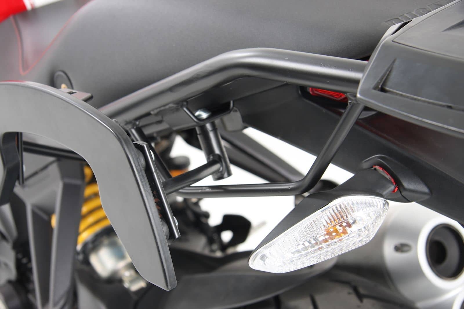 Portapacchi laterale C-Bow nero per Ducati Monster 1100 Evo (11-13) Hepco & Becker