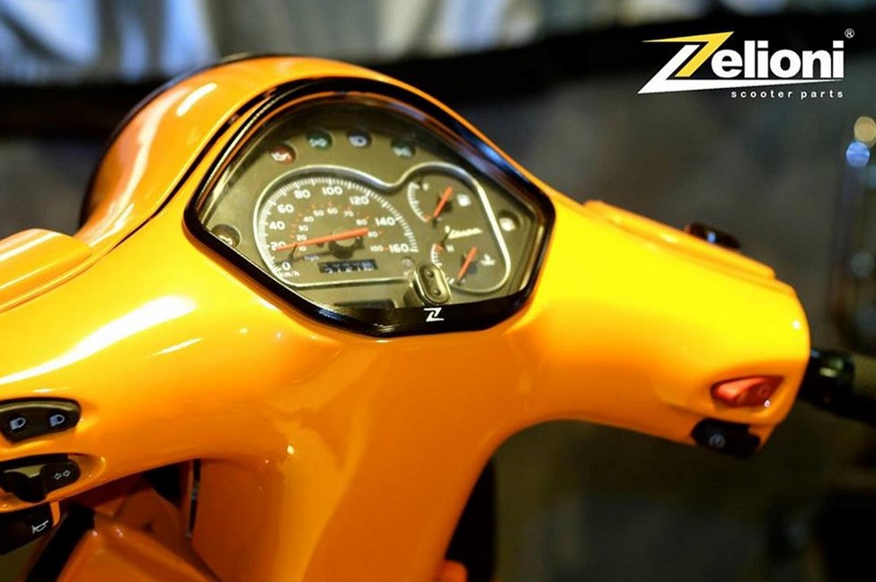 Anello decorativo tachimetro per Vespa GTS/GTS Super/GT/GT L 125-300cc (-'13), nero