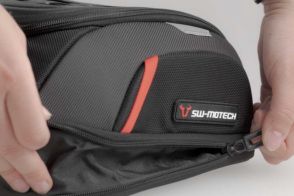 SW-Motech Borsa da serbatoio PRO Micro HONDA CRF1100 L Africa Twin (19-20), SD08