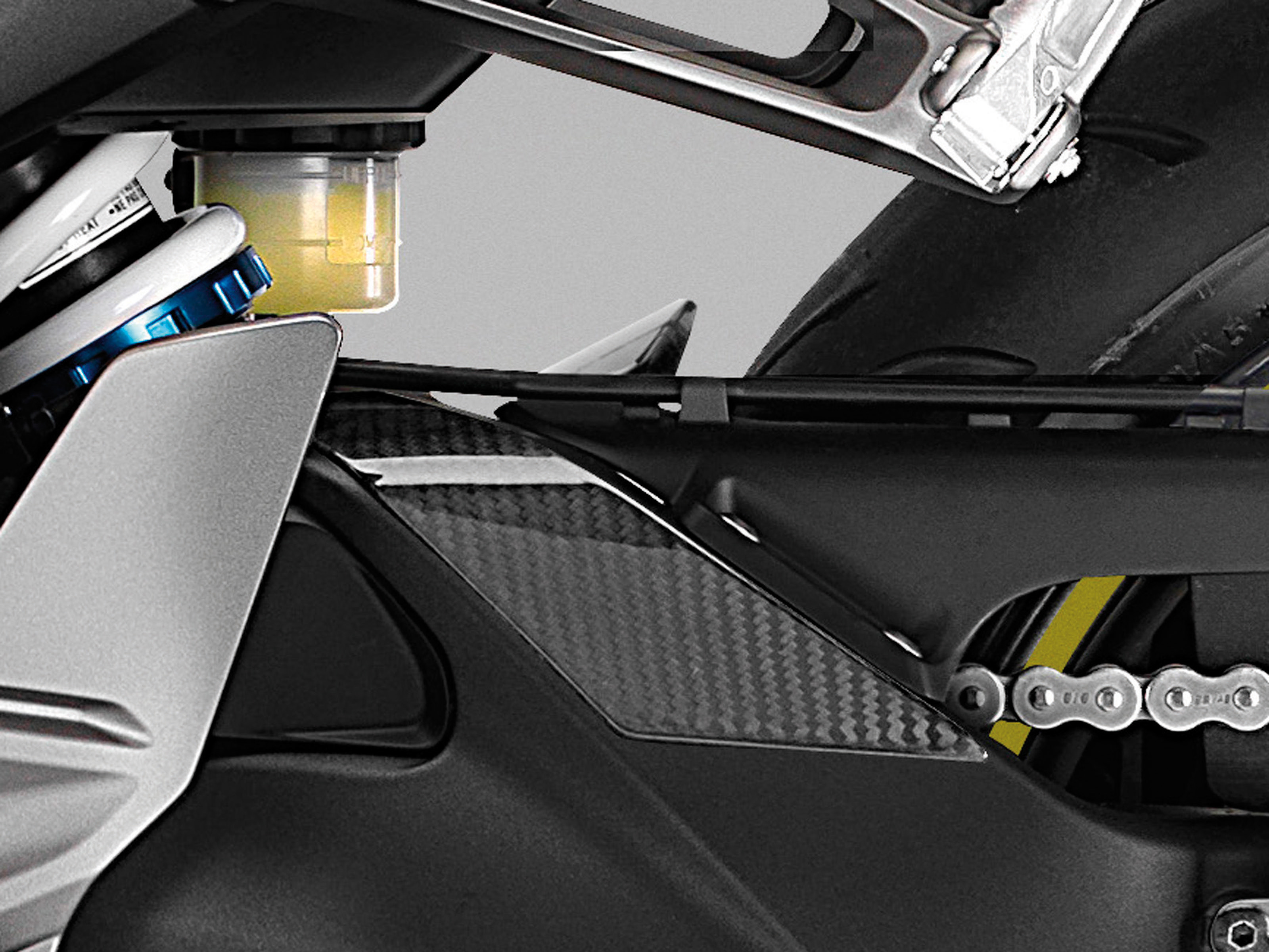 Carena forcellone originale Honda CB 1000 R, carbonio