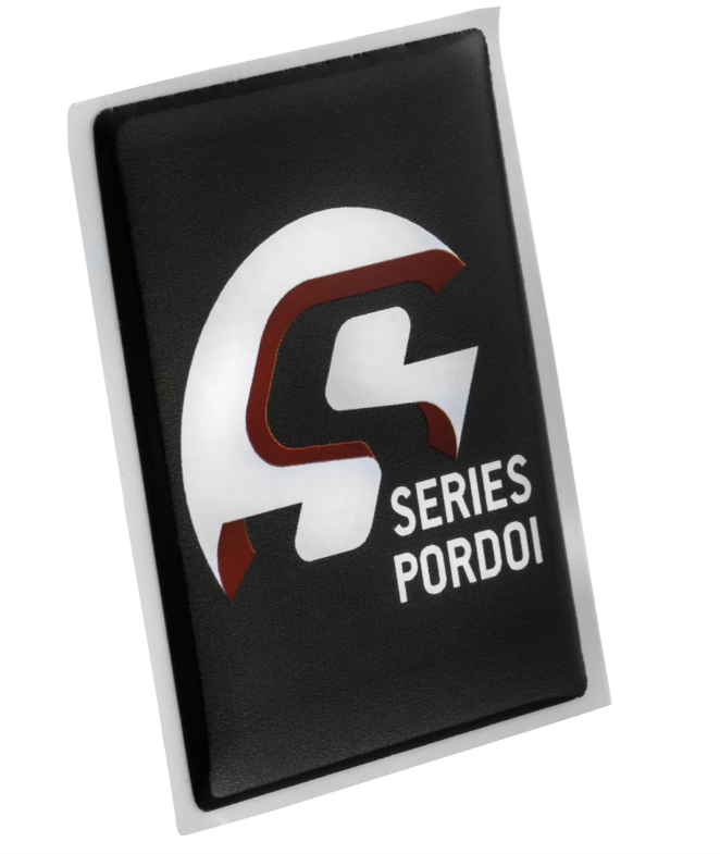 Emblema Vespa "SIP SERIES PORDOI" a 4 angoli a cascata, nero/argento