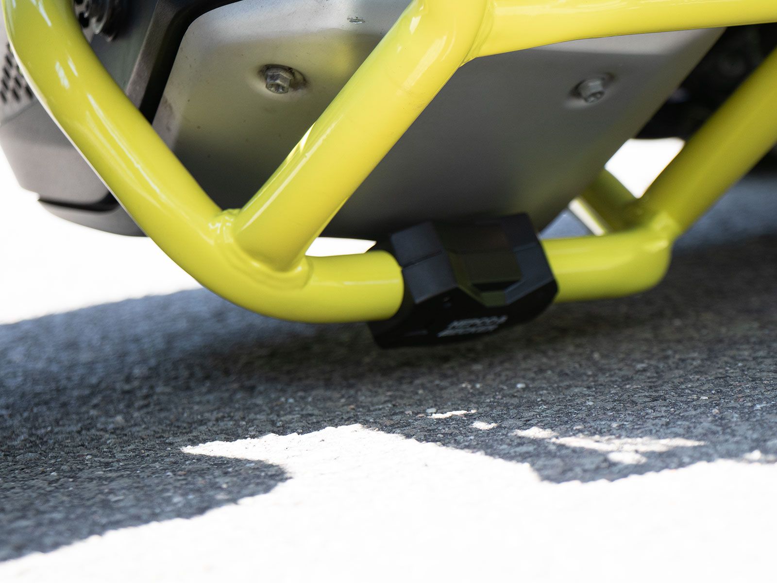 Slidepad per il serbatoio e la protezione del motore Hepco & Becker