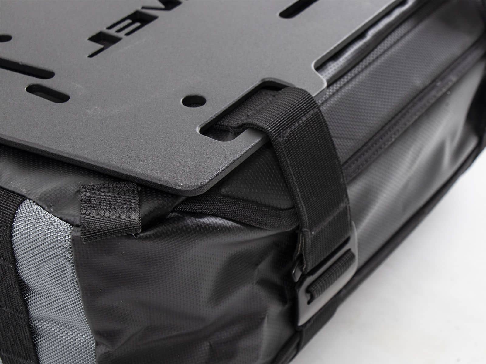 Borsa laterale Xtravel Basic (borsa singola) sinistra incl. 1x piastra adattatore universale