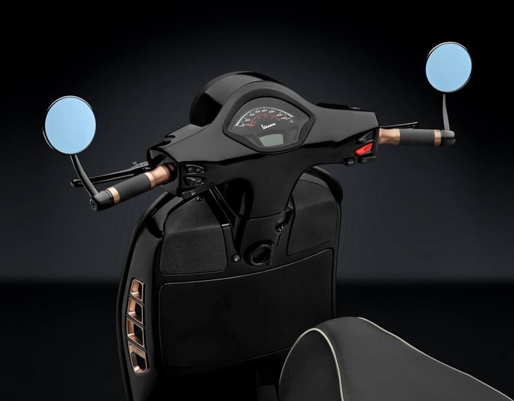 Leva sportiva RIZOMA 3D, sinistra per Vespa GTS/GTS Super/GTV/GT (-'22), anodizzata nera