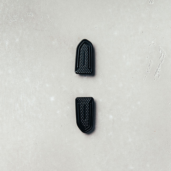 Copripiedi, Dark Rider, alluminio, nero per Moto Guzzi V7 III/ V9 Bobber/ V9 Roamer