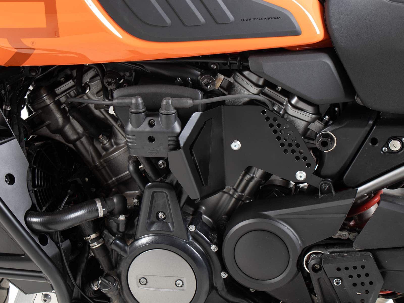 Piastra di protezione termica in acciaio inox nero per Harley Davidson Pan America (21-) Hepco & Becker