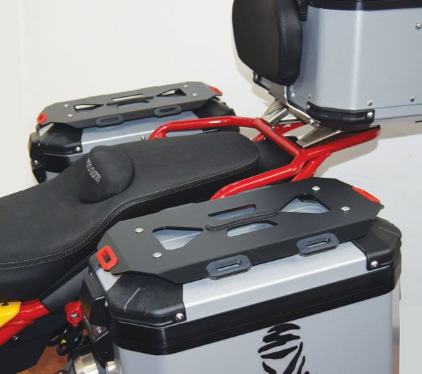 Coppia di portapacchi per valigie laterali originali per Moto Guzzi V85 TT