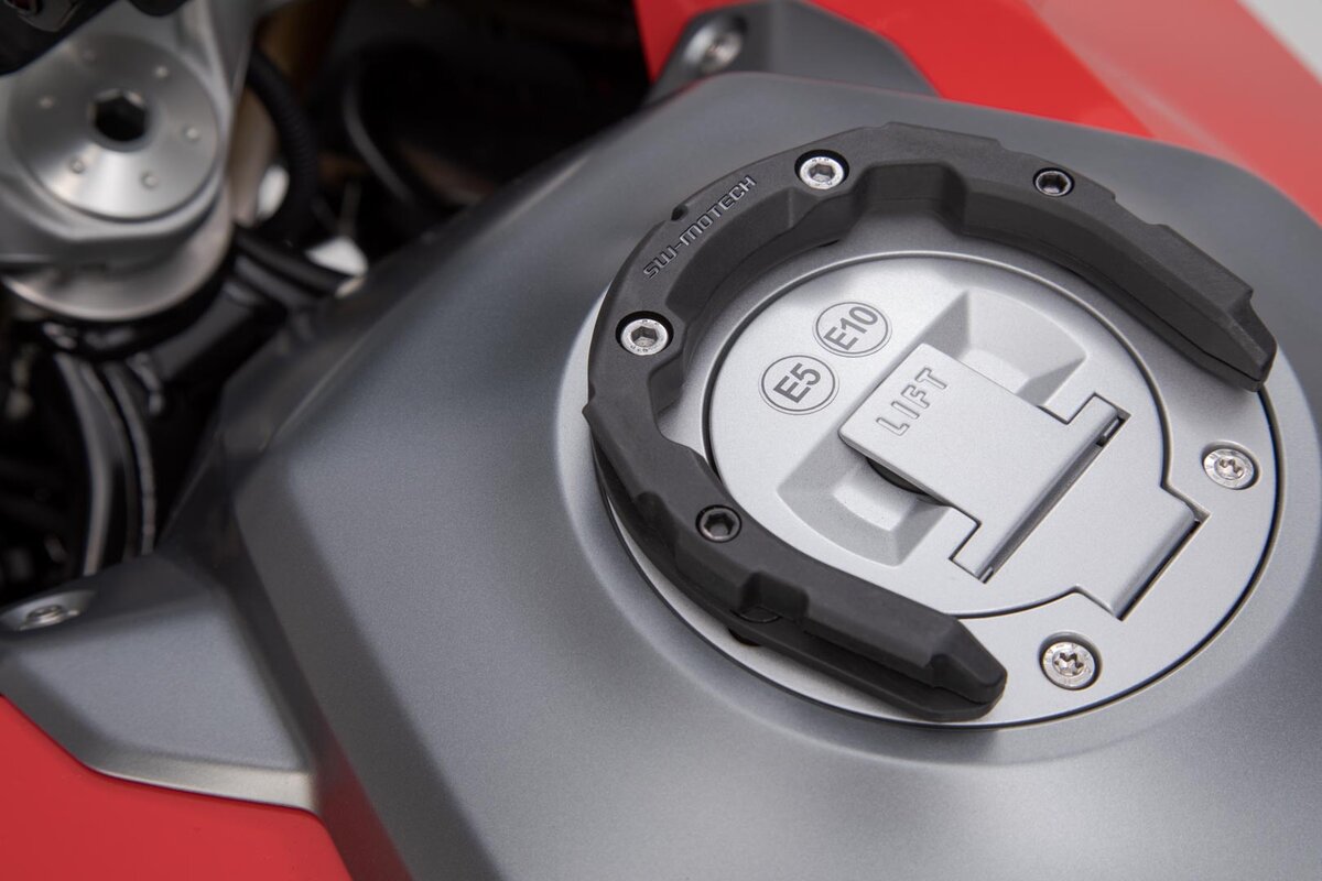 Anello per serbatoio SW-Motech PRO per MV Agusta Brutale 800 (B1)