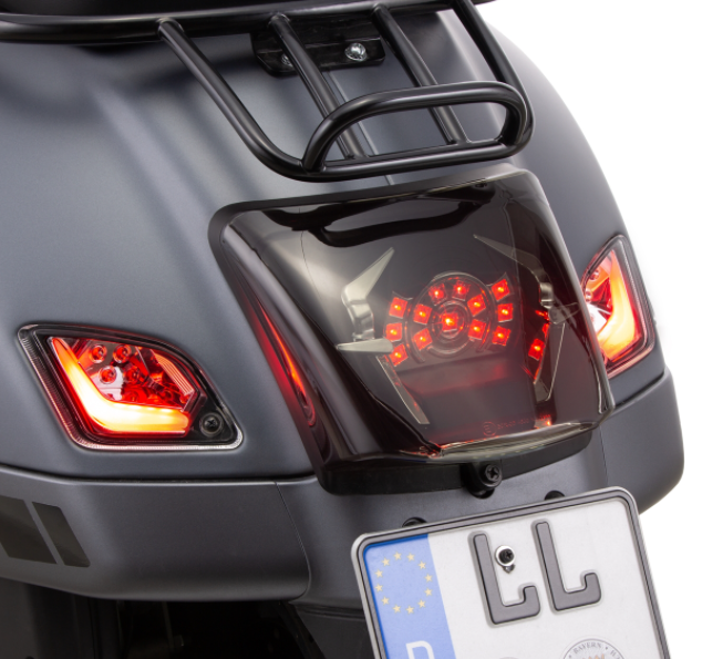 Kit indicatori di direzione anteriori e posteriori per Vespa GTS/GTS Super/GTV/GT 60/GT/GT L ('03-'13), trasparente