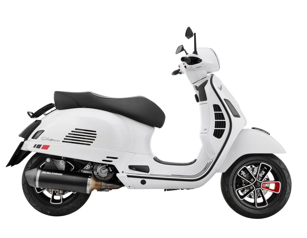 Fanale posteriore per Vespa GTS/GTS Super HPE 125/300 ('19-), nero opaco