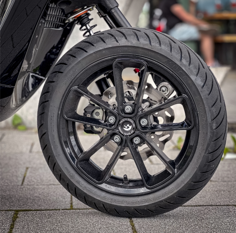 Cerchio anteriore/posteriore 13" per Vespa GTS/GTS Super/GTV/GT 60/GT/GT L 125-300ccm, nero lucido