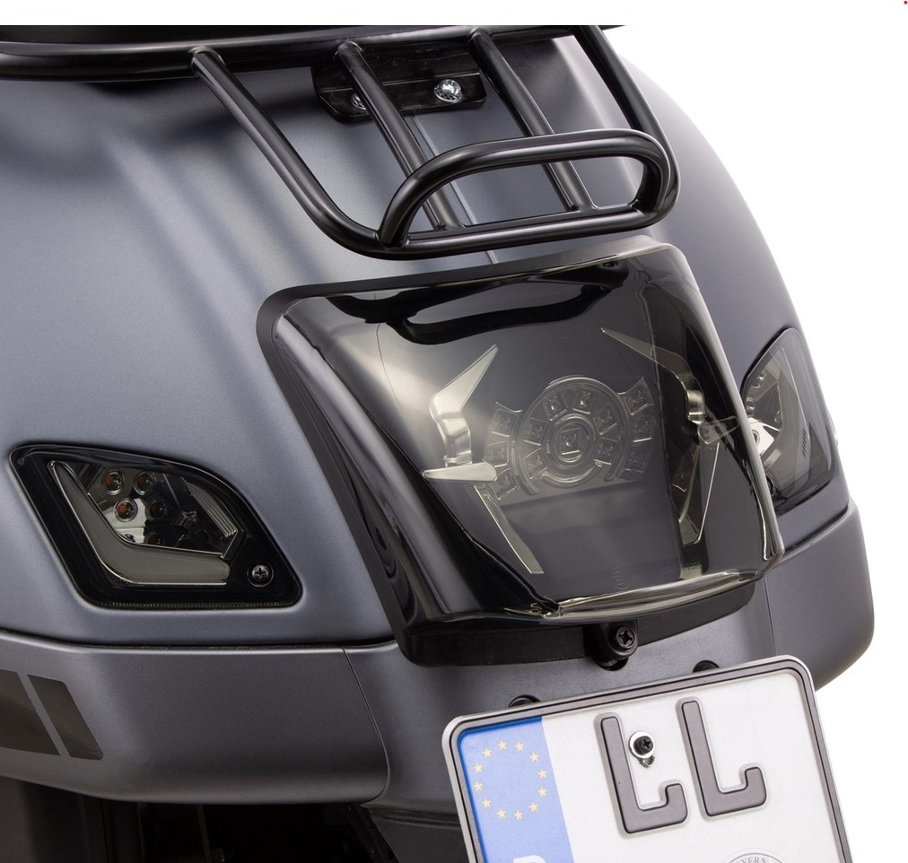 Kit indicatori di direzione posteriori destro/sinistro per Vespa GTS/GTS Super/GTV 125-300cc ('14-), oscurati