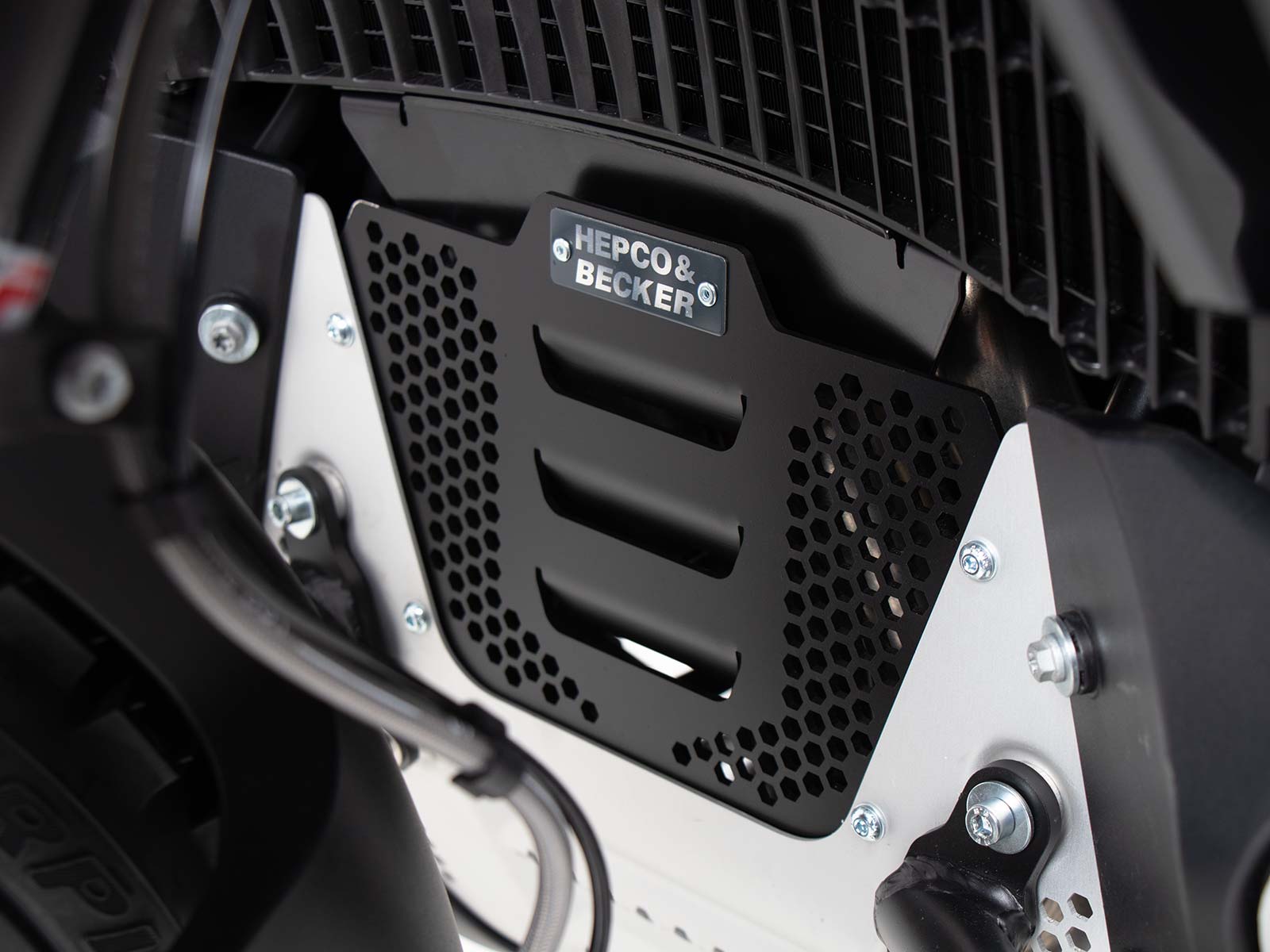 Piastra aggiuntiva per la piastra di protezione motore originale per Husqvarna Norden 901 (22-) Hepco & Becker