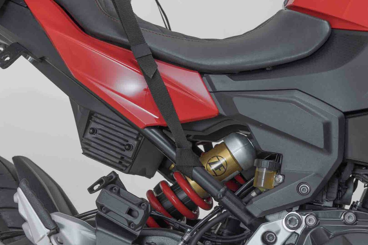 Borsa posteriore Drybag 700 per Aprilia RSV 4 Tuono 1100, nero/grigio - SW Motech