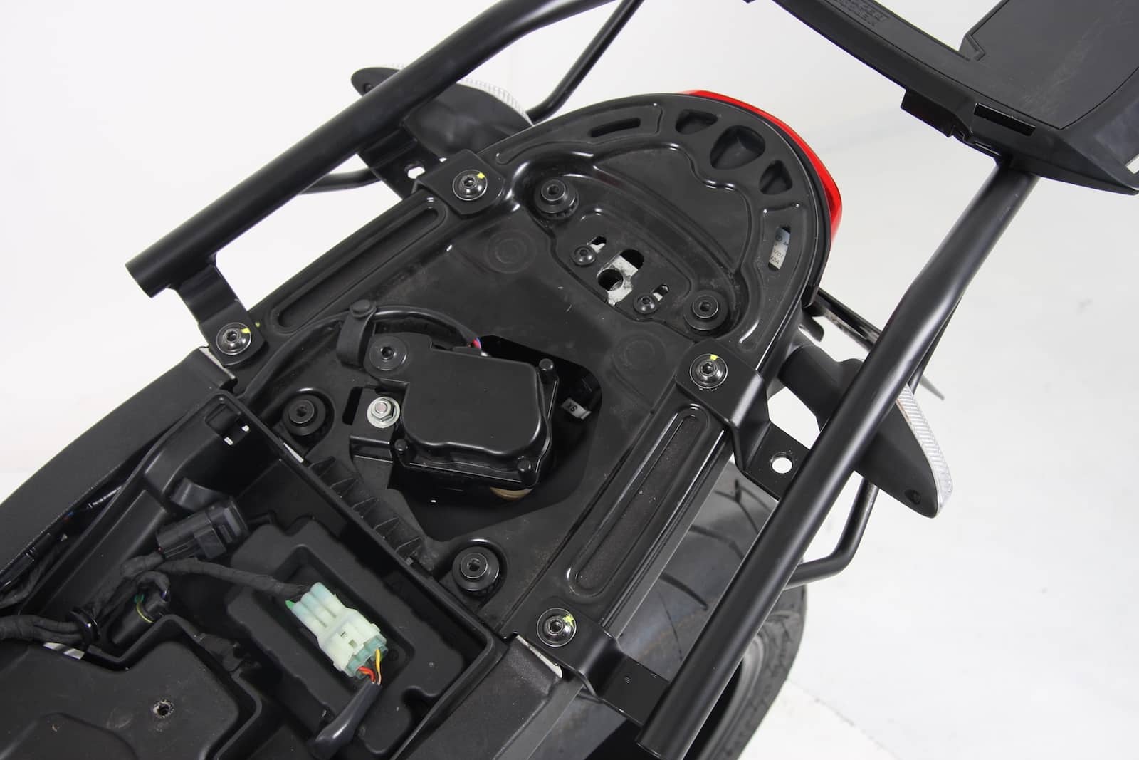 Portapacchi laterale C-Bow nero per Ducati Monster 1100 Evo (11-13) Hepco & Becker