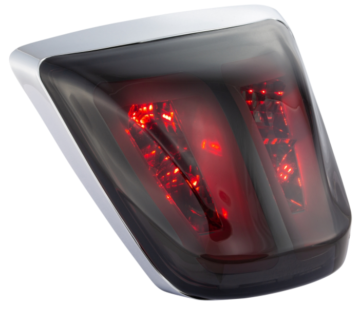 Fanale posteriore colorato per Vespa Primavera/​Sprint 50-150ccm, bordo - cromato