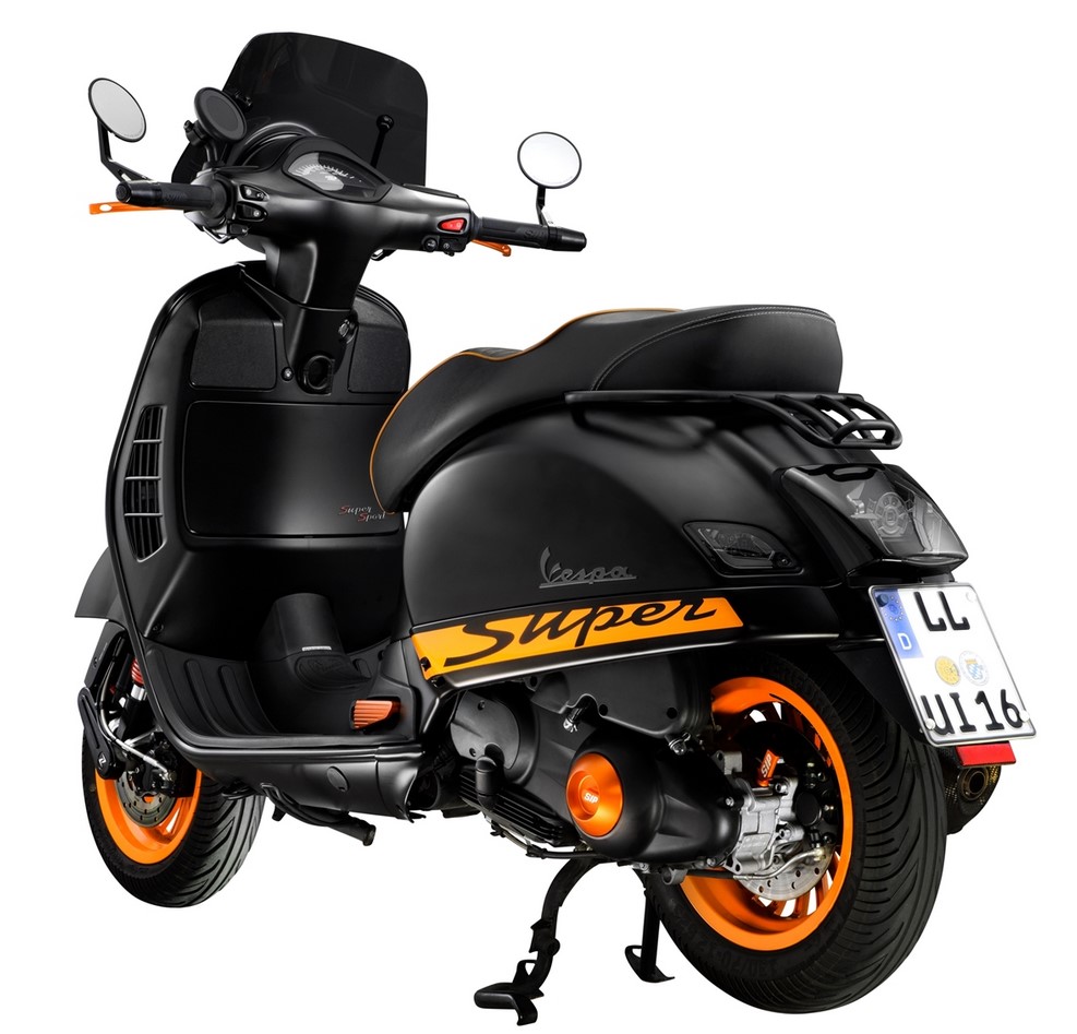 Fanale posteriore MK II LED per Vespa GTS/GTS Super/GTV/GT 60 125-300cc (-'13), colorato