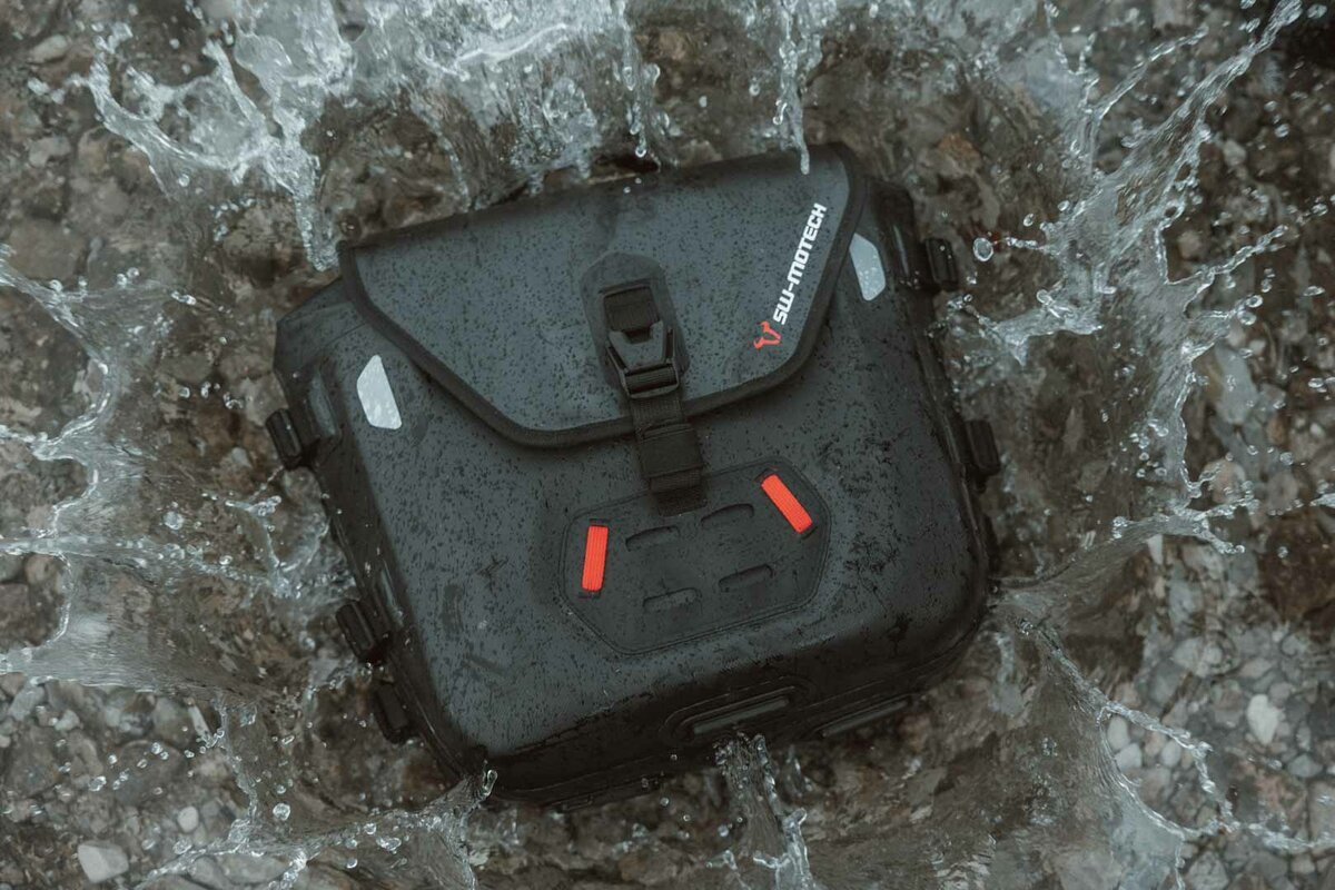 SW-Motech SysBag WP S con piastra di adattamento destra per Honda XL 750 Transalp (23-) SW-Motech
