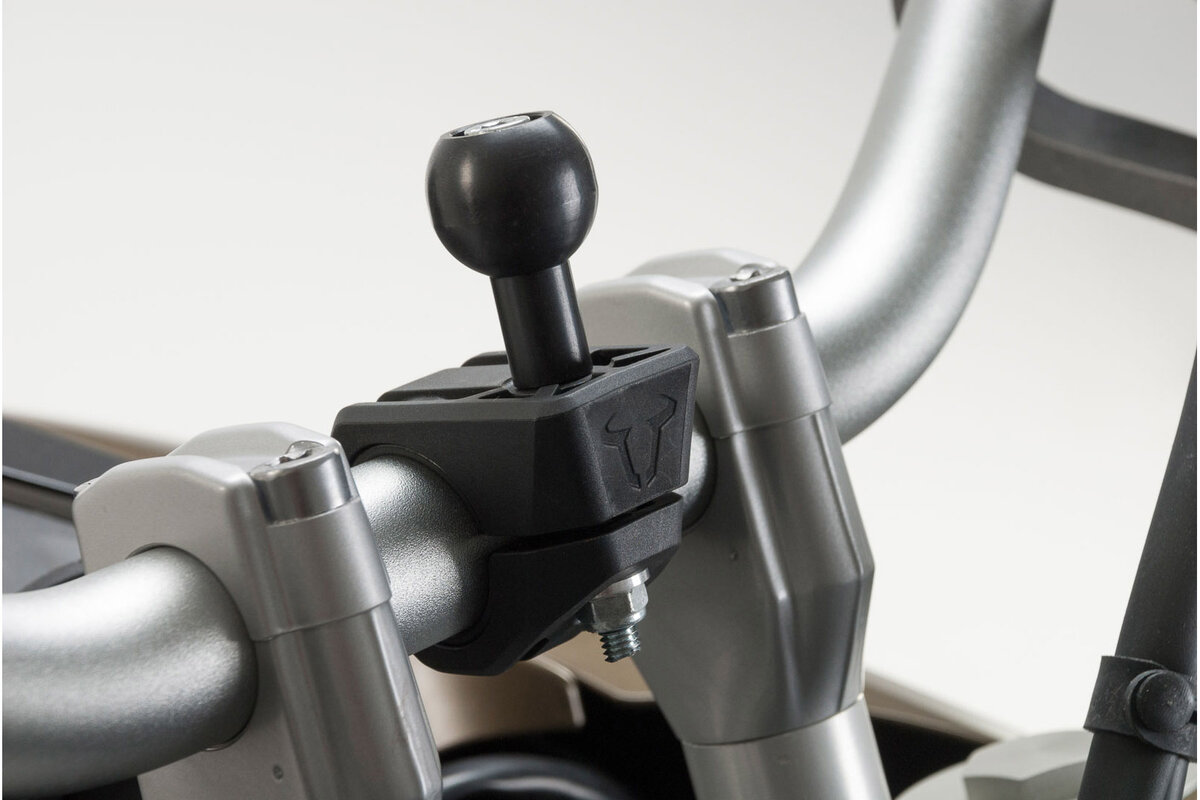 Kit di montaggio Navi a sfera da 1" per Moto Guzzi V7 III - SW Motech