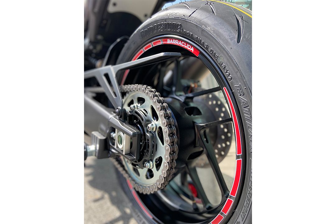 Barracuda Rim Sticker rosso 17-19 pollici