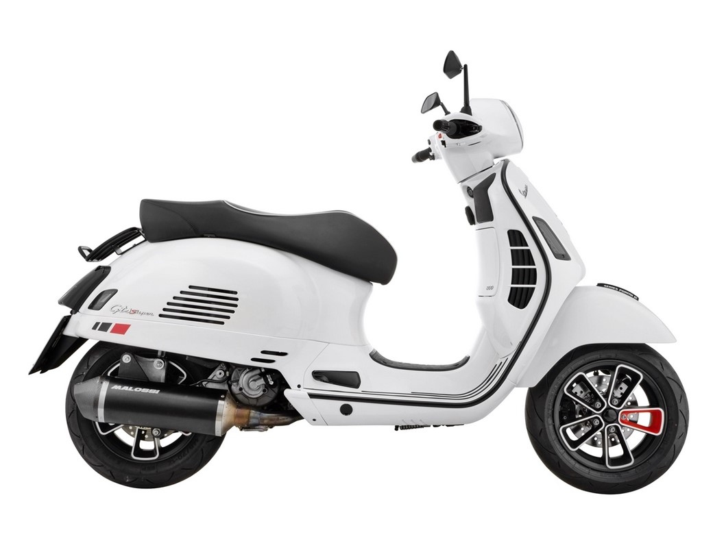 Kit indicatori di direzione posteriori destro/sinistro per Vespa GTS/GTS Super/GTV 125-300cc ('14-), oscurati