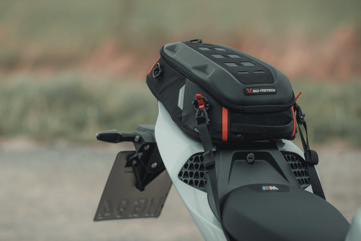 Borsa posteriore PRO Roadpack Aprilia Tuono V4 1100 Factory (18-20), KG1