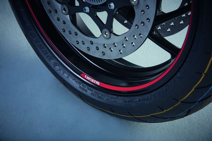 Decorazione cerchio per modelli Suzuki Original Suzuki