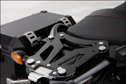 Kit di montaggio bauletto "Alu Box" per Suzuki V-Strom 650 BJ. 2012-2016