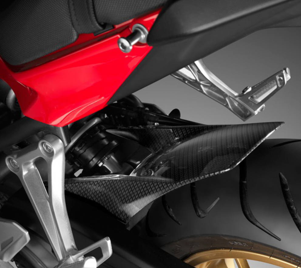 Copriruota posteriore in carbon look Originale Honda CB 650 F/ CBR 650 F