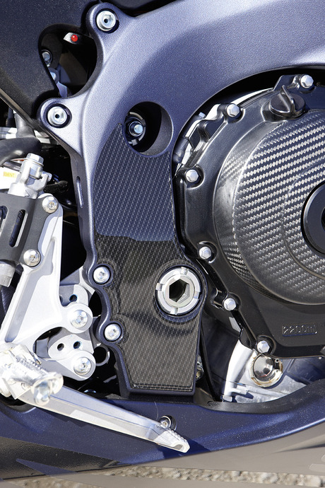 Pellicola protezione telaio, carbon look per Suzuki GSX-R750 BJ. 2011-2017/ GSX-R600 BJ. 2011-2017