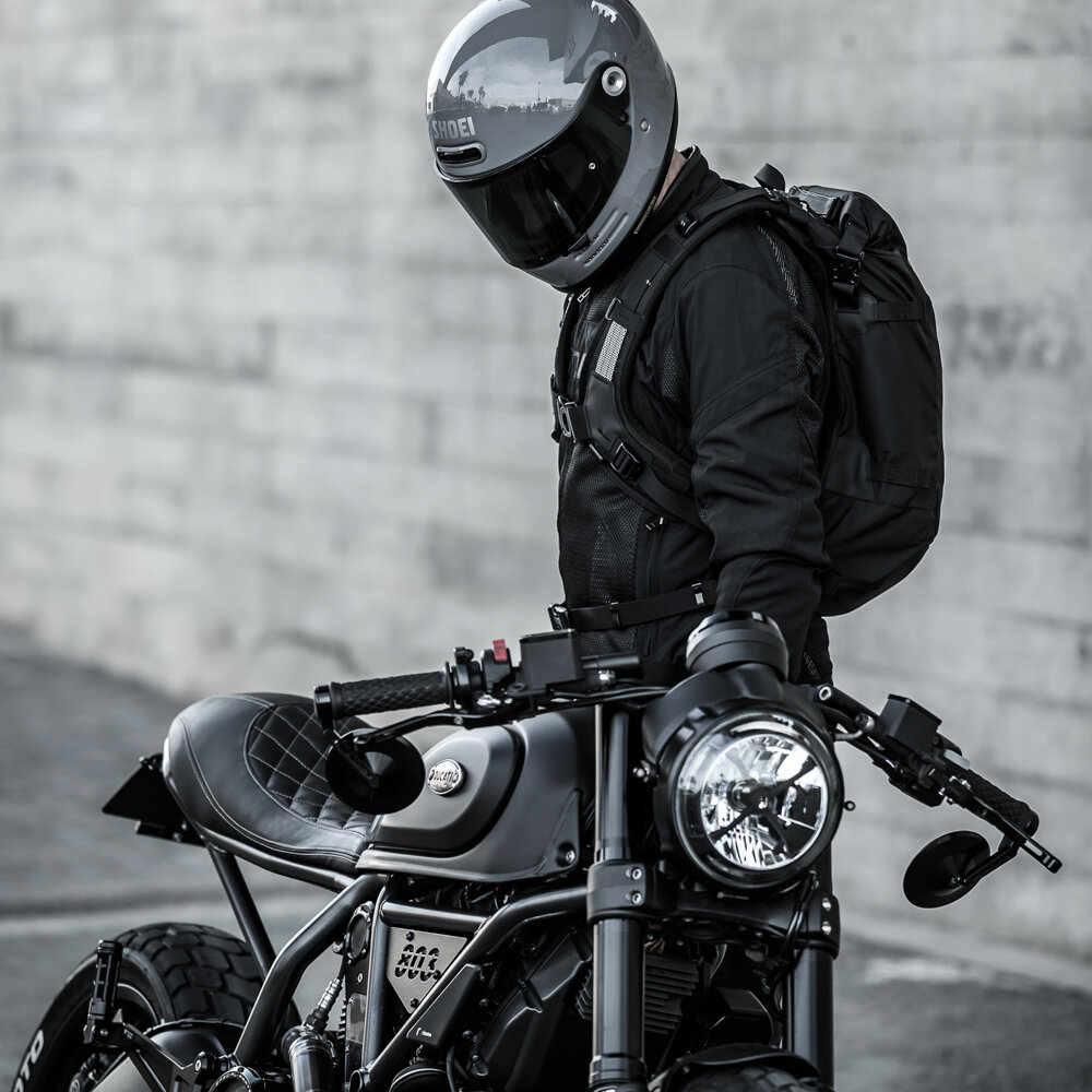 Zaino Kriega R16