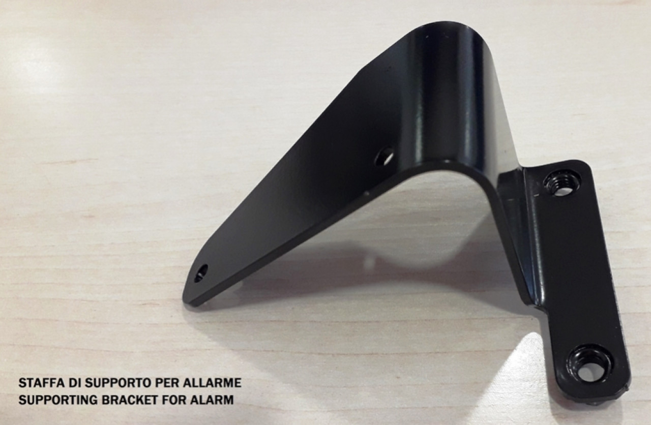 Kit di installazione per piattaforma multimediale e antifurto per MP3 HPE 300 /Sport (19-23)