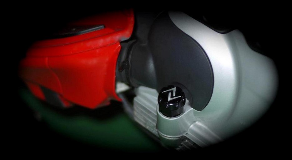 Tappo di riempimento olio motore per Vespa, nero