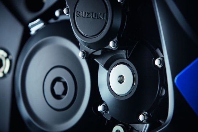 Coperchio di servizio dell'albero motore (cromato) per Suzuki GSX-S1000 BJ. 2015-2017/ GW250 Inazuma BJ. 2013-2015