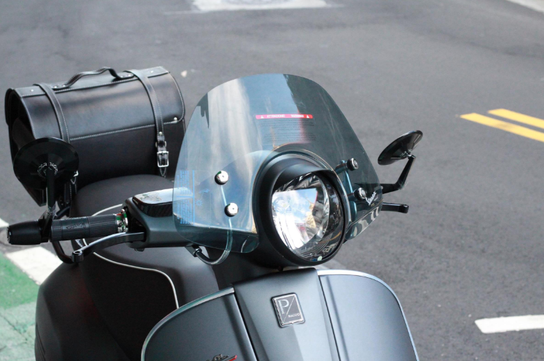 Anello lampada con paralume per Vespa LX 50-150ccm, nero opaco