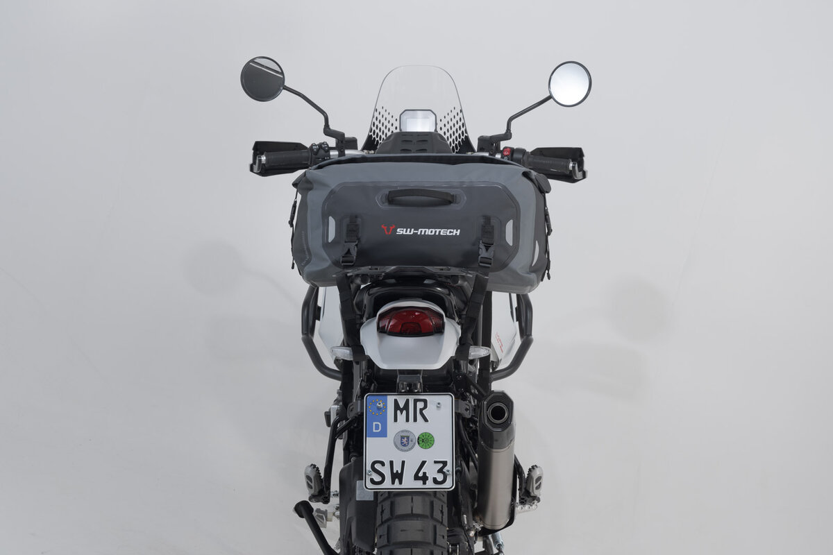 Borsa posteriore Drybag 260 per Aprilia RS 660, grigio / nero - SW Motech