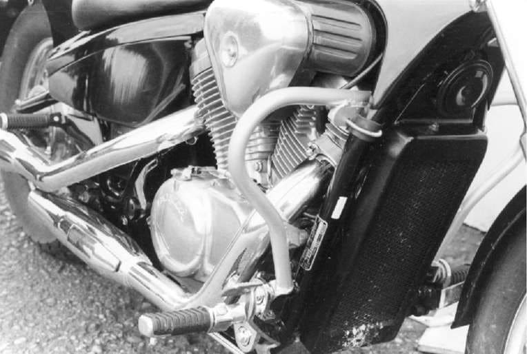 Protezione motore cromata per Honda VT 600 C (88-00) Hepco & Becker
