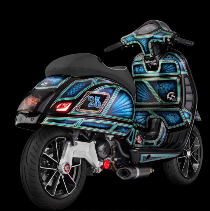 Forcellone per scarico racing, posteriore per Vespa GTS/​GTS Super/​GTV/​GT 60/​GT/​GT L senza ABS, argento