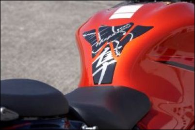 Paraserbatoio Hayabusa per Suzuki GSX1300R Hayabusa BJ. 2008-2012/ GSX1300R Hayabusa BJ. 2013-2017
